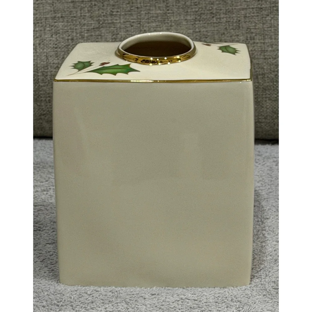 Lenox Holiday Nouveau Tissue Holder Ivory China Gold Trim Holly 6420186 NWT